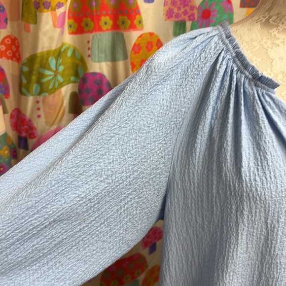 Calvin Klein Long Sleeve Blouse. Large - Picture 3 of 9